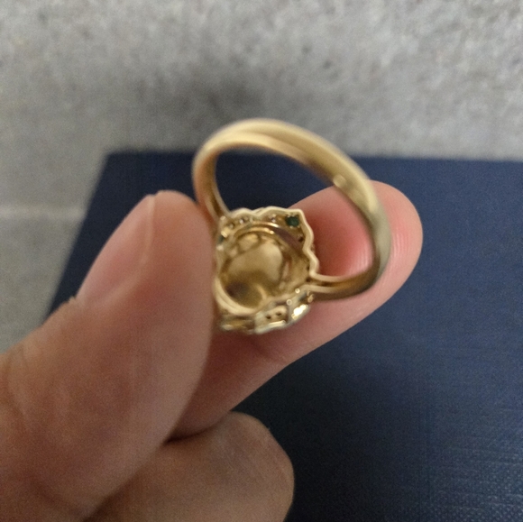 Opal,Emerald, 1/5 ct. tw. Diamond Ring in 10K Ring - Picture 14 of 16